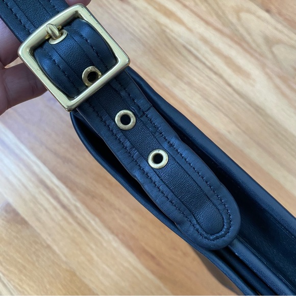 Coach Classic Legacy Flap Black Glove Leather Shoulder Bag - Picture 10 of 16